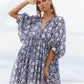 Robe courte d'été tunique florale à col en V et demi-manches